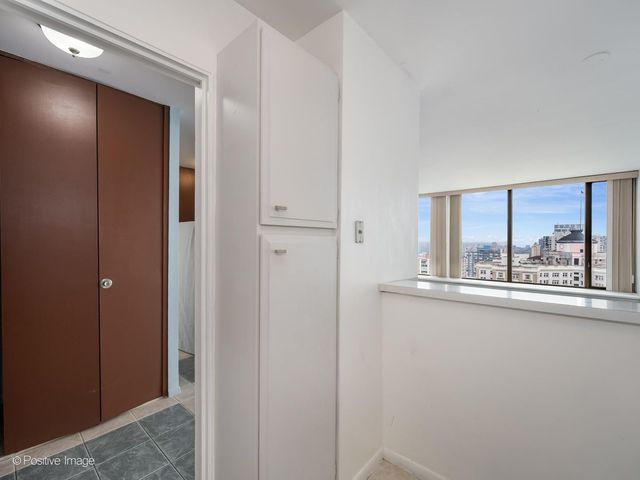 5455 N Sheridan Road 2907, Chicago, IL 60640