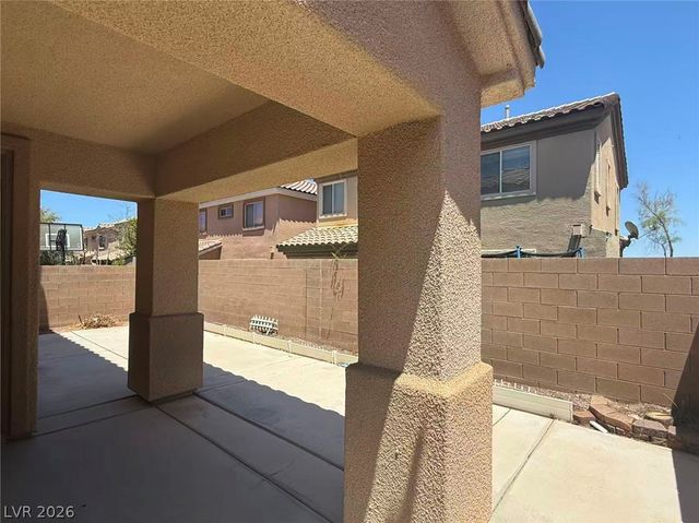 7482 Poppy Hills Court, Las Vegas, NV 89113