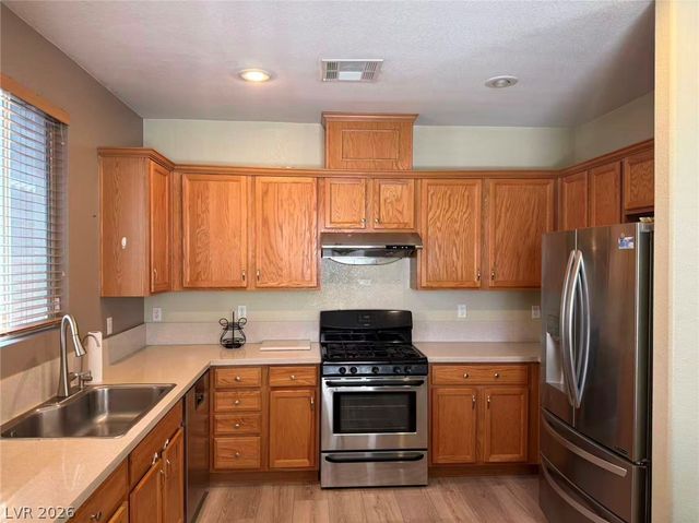 7482 Poppy Hills Court, Las Vegas, NV 89113
