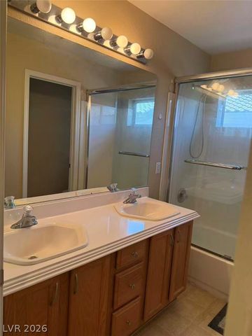 7482 Poppy Hills Court, Las Vegas, NV 89113