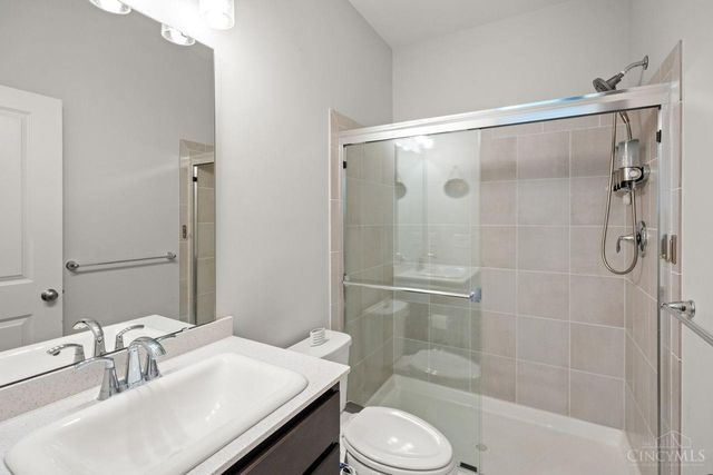 4059 Highland Green Drive, Mason, OH 45040