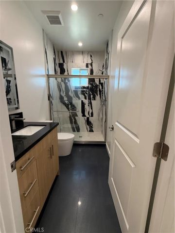 6549 Satsuma Avenue, North Hollywood, CA 91606