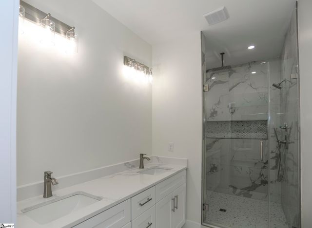 14 Ferncrest Drive, Greenville, SC 29605