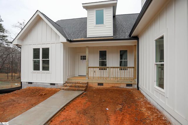 14 Ferncrest Drive, Greenville, SC 29605