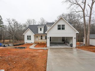 14 Ferncrest Drive, Greenville, SC 29605