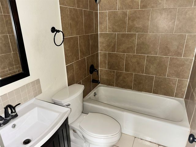 145 Price Drive, Lewisville, TX 75067