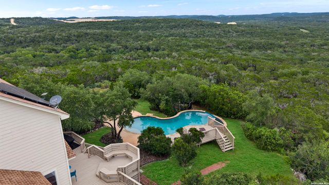 1040 County Road 2720, Mico, TX 78056