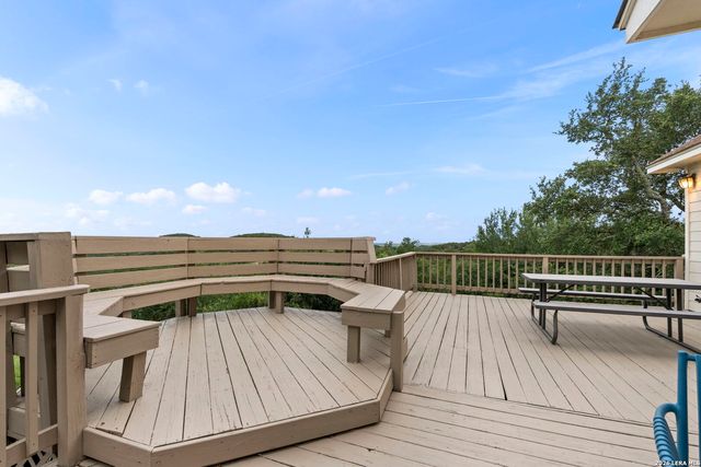 1040 County Road 2720, Mico, TX 78056