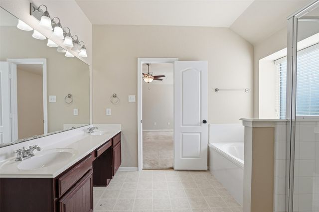 7229 Muirfield Drive, Cleburne, TX 76033