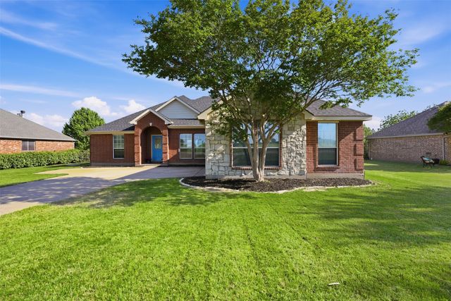 7229 Muirfield Drive, Cleburne, TX 76033