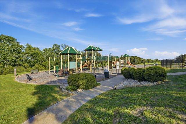7229 Muirfield Drive, Cleburne, TX 76033
