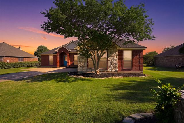 7229 Muirfield Drive, Cleburne, TX 76033