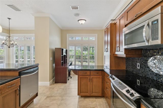 184 WIMBLEDON CIRCLE, Lake Mary, FL 32746