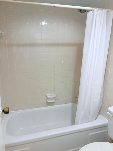 2314 S Cypress Bend Drive Unit 614, Pompano Beach, FL 33069