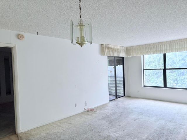 2314 S Cypress Bend Drive Unit 614, Pompano Beach, FL 33069