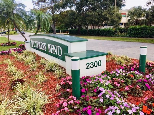 2314 S Cypress Bend Drive Unit 614, Pompano Beach, FL 33069