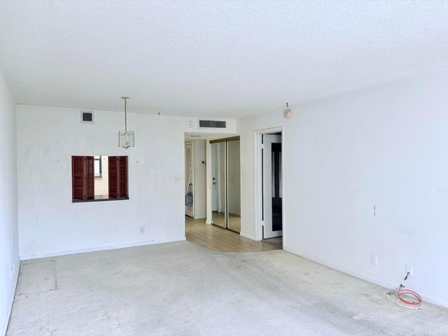 2314 S Cypress Bend Drive Unit 614, Pompano Beach, FL 33069