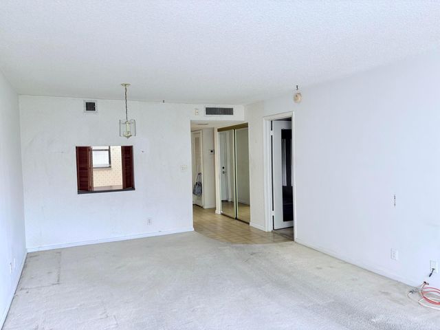 2314 S Cypress Bend Drive Unit 614, Pompano Beach, FL 33069