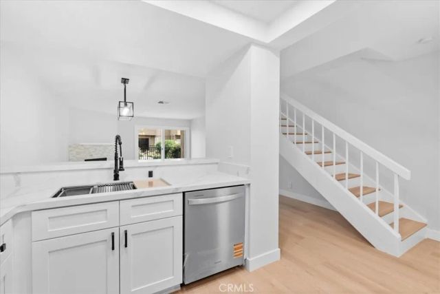 905 S Mountain, Ontario, CA 91762