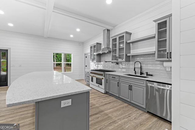 684 McCrackin Road, Lakemont, GA 30552
