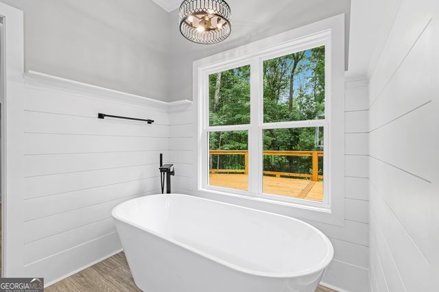 684 McCrackin Road, Lakemont, GA 30552