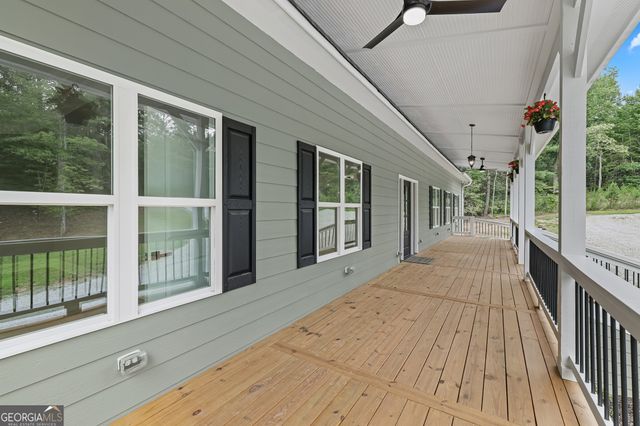 684 McCrackin Road, Lakemont, GA 30552