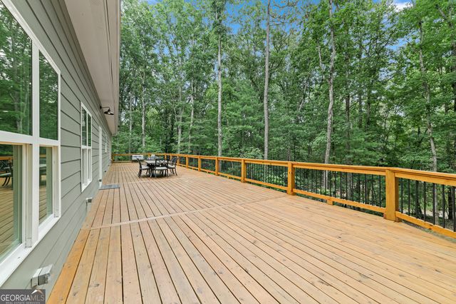 684 McCrackin Road, Lakemont, GA 30552