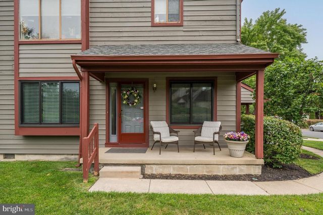 4107-A CHADBURY RD, Mount Laurel, NJ 08054