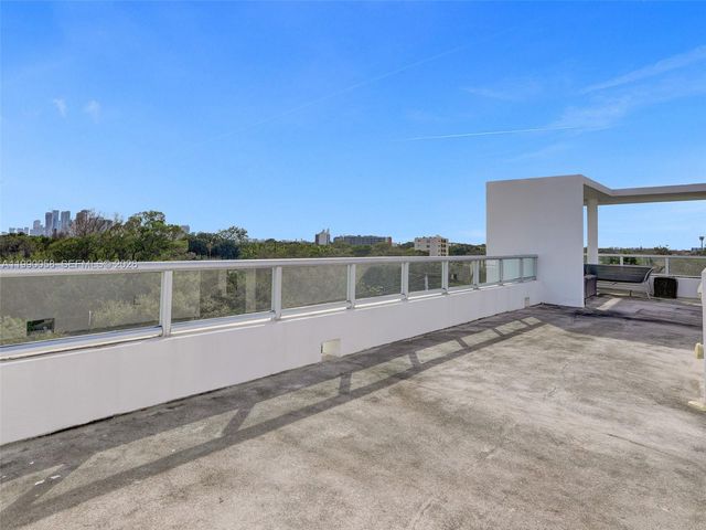 720 NE 62nd St 507, Miami, FL 33138