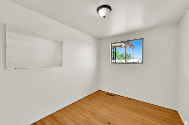 106 W 700 N, Clearfield, UT 84015