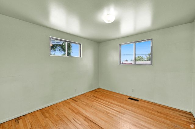 106 W 700 N, Clearfield, UT 84015