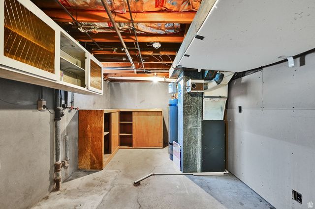 106 W 700 N, Clearfield, UT 84015
