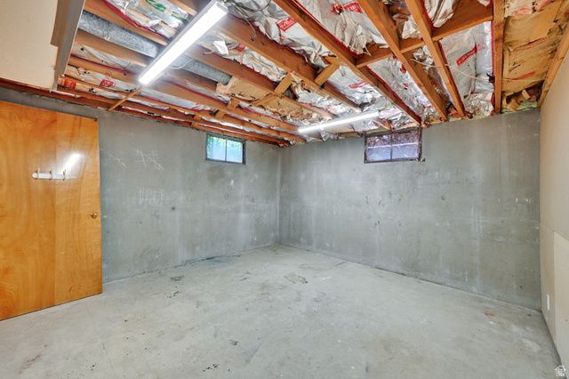 106 W 700 N, Clearfield, UT 84015