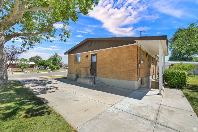 106 W 700 N, Clearfield, UT 84015