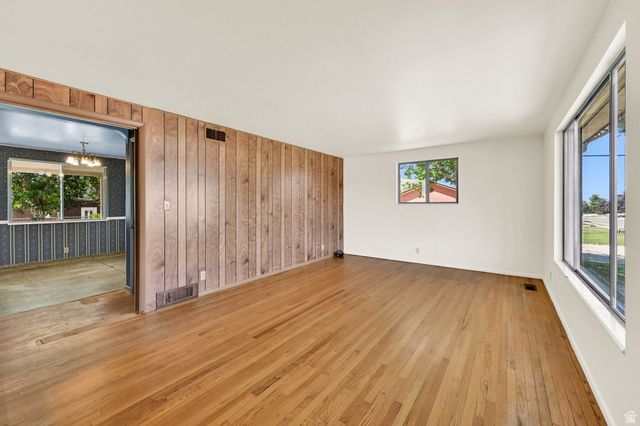 106 W 700 N, Clearfield, UT 84015
