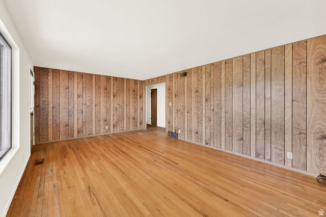 106 W 700 N, Clearfield, UT 84015