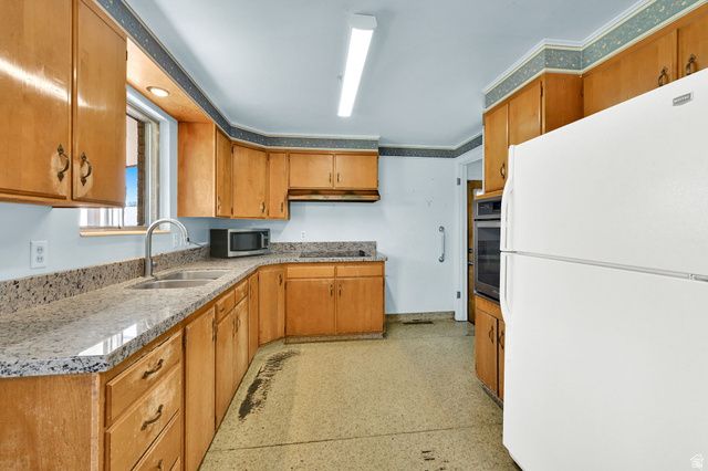 106 W 700 N, Clearfield, UT 84015