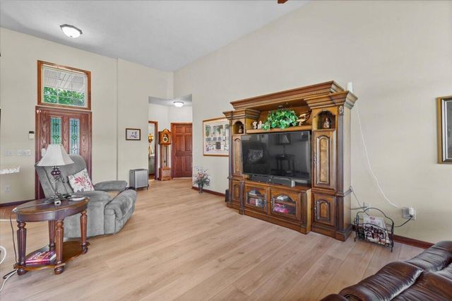 9482 Stonebridge, Morton Twp, MI 49346