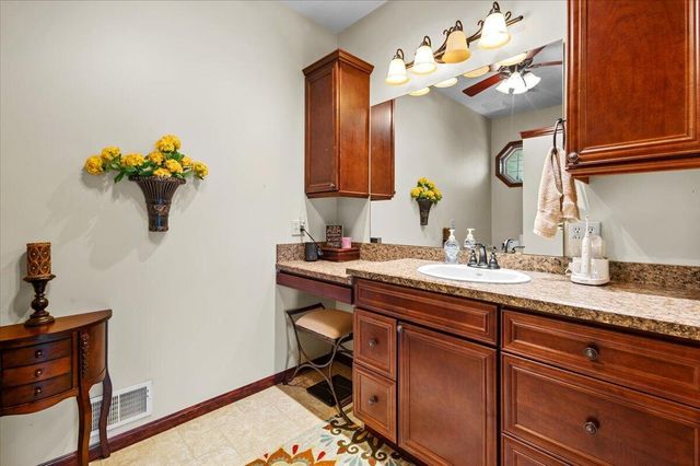9482 Stonebridge, Morton Twp, MI 49346
