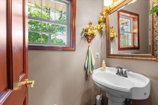 9482 Stonebridge, Morton Twp, MI 49346