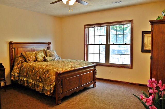 9482 Stonebridge, Morton Twp, MI 49346