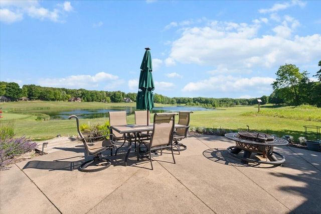 9482 Stonebridge, Morton Twp, MI 49346