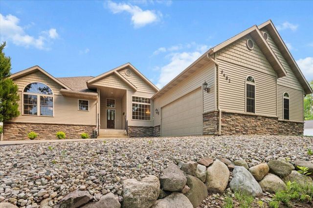 9482 Stonebridge, Morton Twp, MI 49346