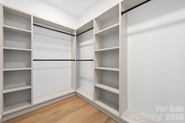 2117 24th Street Lane SE, Hickory, NC 28602