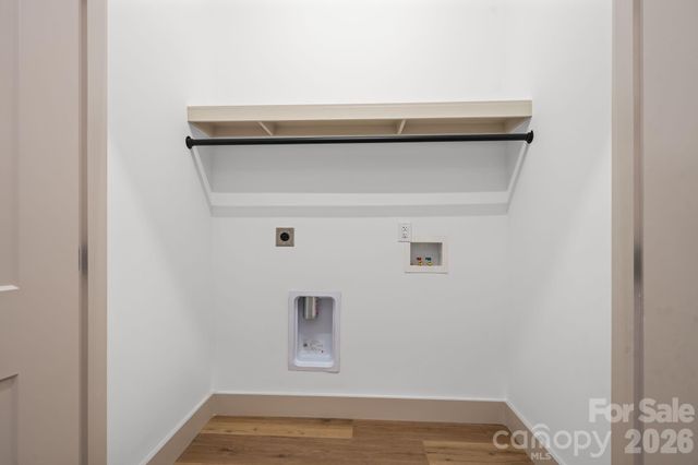 2117 24th Street Lane SE, Hickory, NC 28602