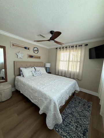 37 80TH TERRACE, Treasure Island, FL 33706