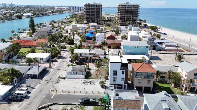 37 80TH TERRACE, Treasure Island, FL 33706
