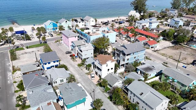 37 80TH TERRACE, Treasure Island, FL 33706