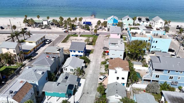 37 80TH TERRACE, Treasure Island, FL 33706