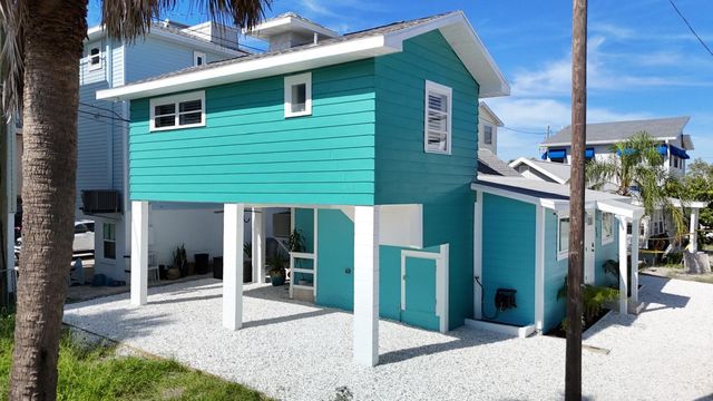 37 80TH TERRACE, Treasure Island, FL 33706